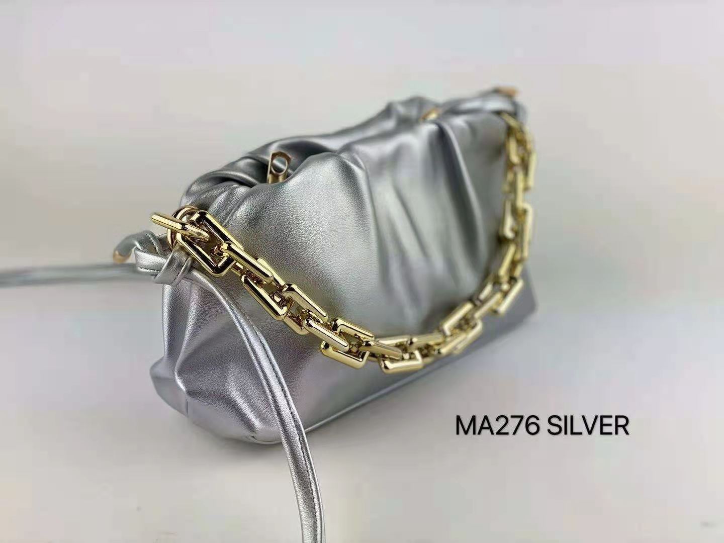Bolso Concha con Cadena Dorada Mayoristas de moda y complementos