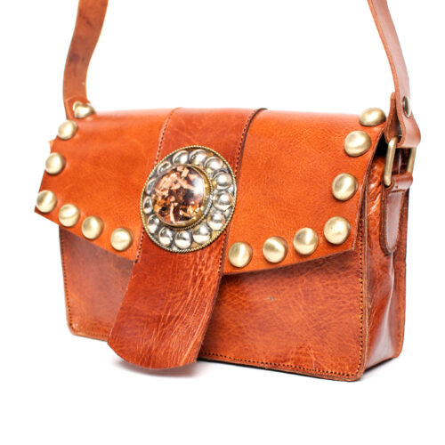 Bolso de Piel Marruecos Solapa con Tachuelas