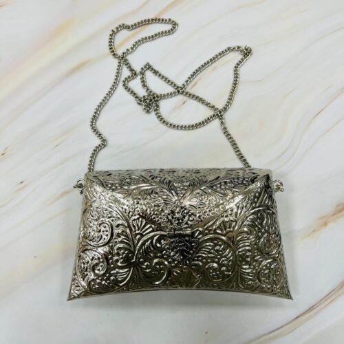 Bolso Rígido Plateado