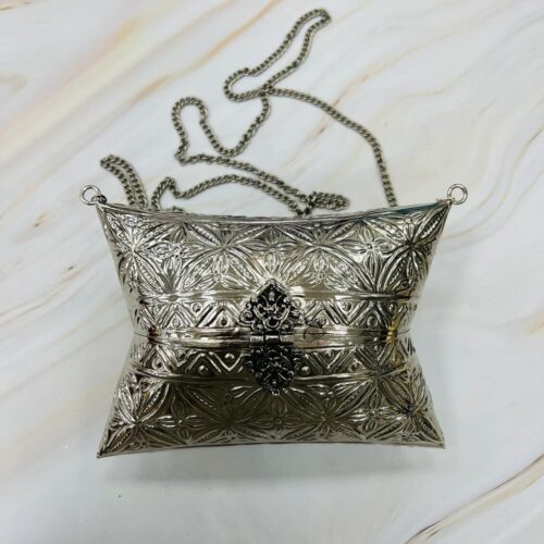 Bolso Rígido Plateado