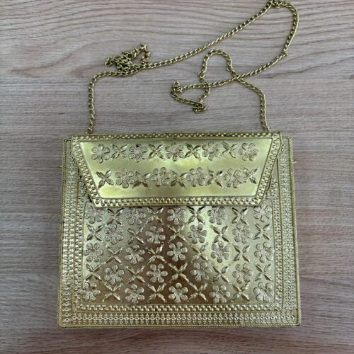 Bolso Rígido Cuadrado Oro