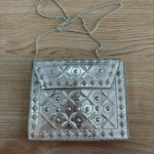 Bolso Rígido Cuadrado Plata