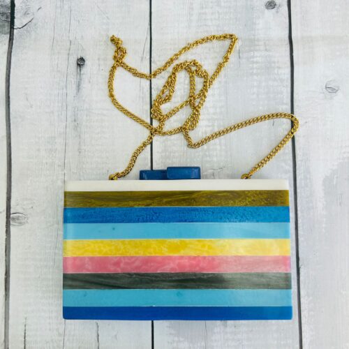 Bolso Cluth Rígido Nacarado Multicolor