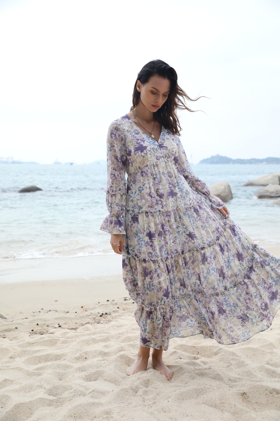 Maxi Vestido Blanco Con Flores Vestido Largo Blanco Flores Moradas