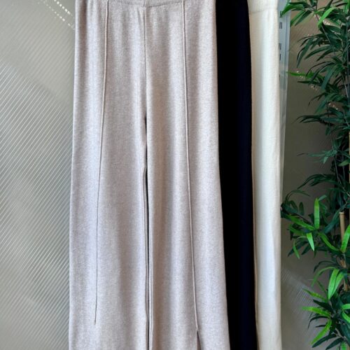 Pantalones Lana Abertura Bajo