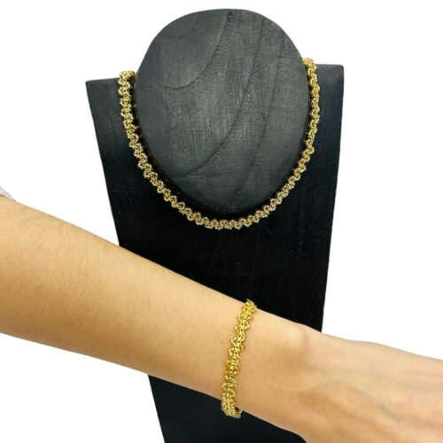 Set De Bolitas Con Pulsera y Collar Dorado