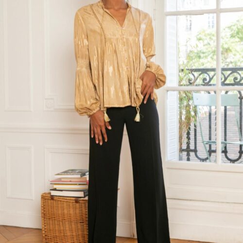 Blusa Detalle Dorado