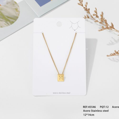 Collar Acero Inicial ´´M´´