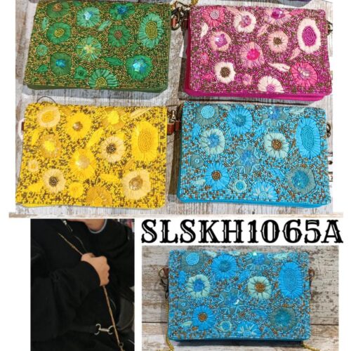 Bandolera Étnica con Solapa Bolitas Diseño Floral