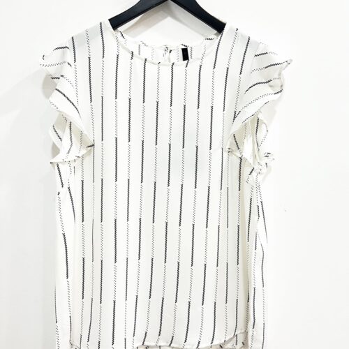 Blusa Blanca Estampada Manga Corta Volantes  Escote Redondo