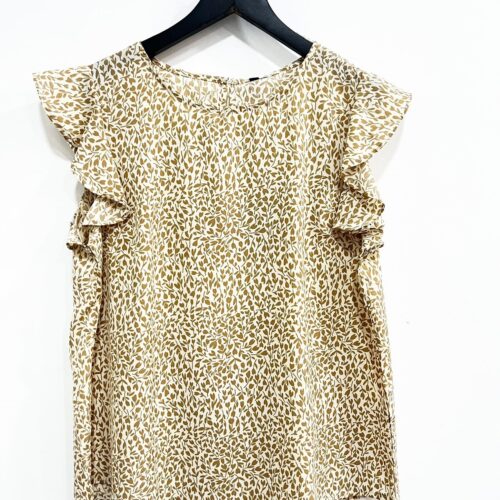 Blusa Beige Estampado Flores Manga Corta Volantes  Escote Redondo