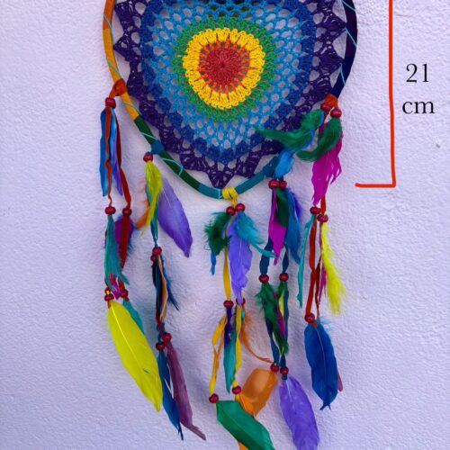 Atrapasueños Corazón Multicolor Plumas  y Crochet 21 cm