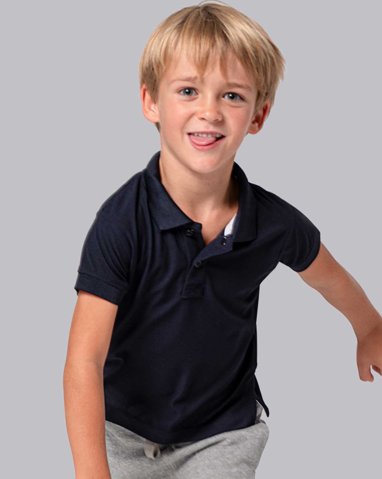 jhktshirt_sportpqkid_0 Polo Piqué Deportivo Infantil Unisex con Detalles en Contraste - Imagen 1