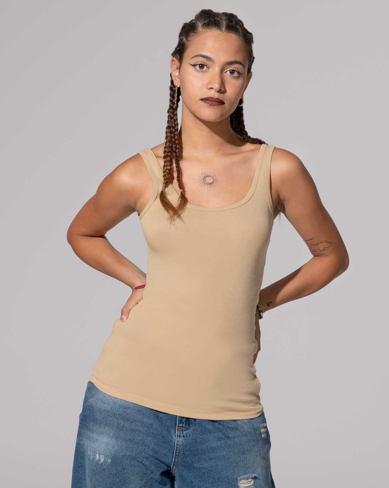 jhktshirt_tsulvctr_0 Camiseta Tirantes Finos Mujer Entallada - Victoria - Imagen 1