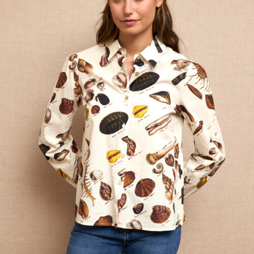 Camisa Estampada Conchas Manga Larga