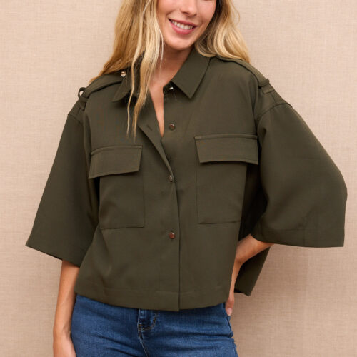 Camisa Verde Kaki  Oversize  Lisa Manga 3/4 Bolsillos