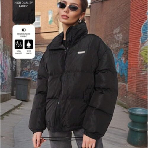 Abrigo Corto Negro Acolchado