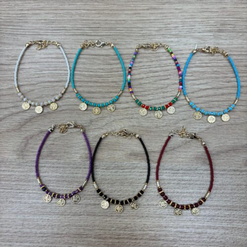 Pulsera Piedrecitas Detalles Dorados