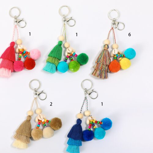Llavero Pompones y Borla Multicolor