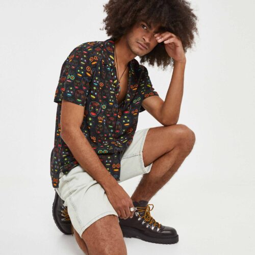 Camisa Hawaiana Negra Calaveras