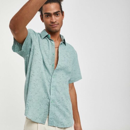 Camisa con Relieve Verde