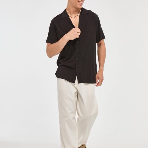 Camisa Negra Básica Manga Corta