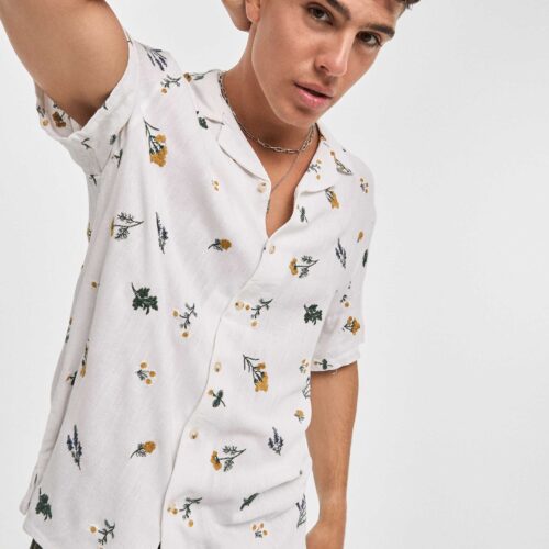 Camisa Blanca Hawaiana de Lino Diseño Bordado de Flores