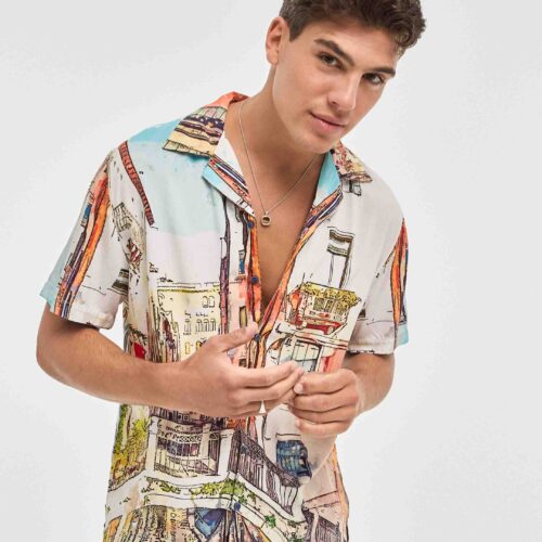 Camisa Multicolor Hawaiana con Estampado Digital
