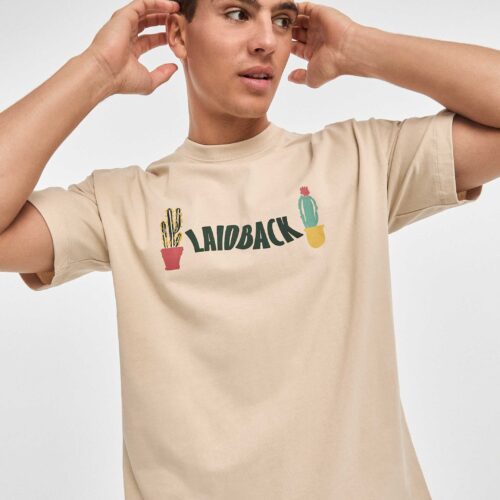 Camiseta Beige Oversize Manga Corta Letras