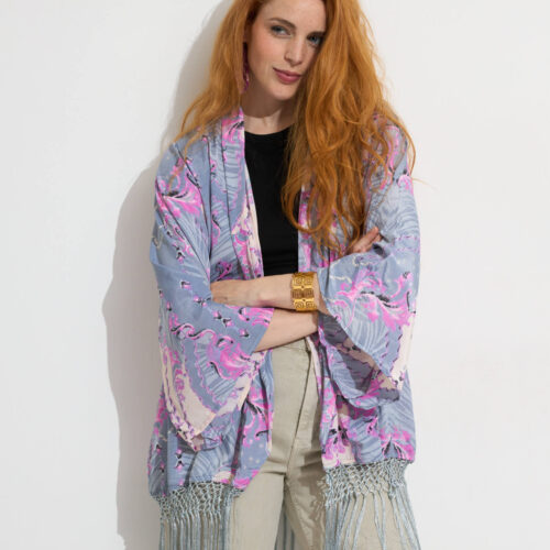 Kimono Corto Estampado con Flecos