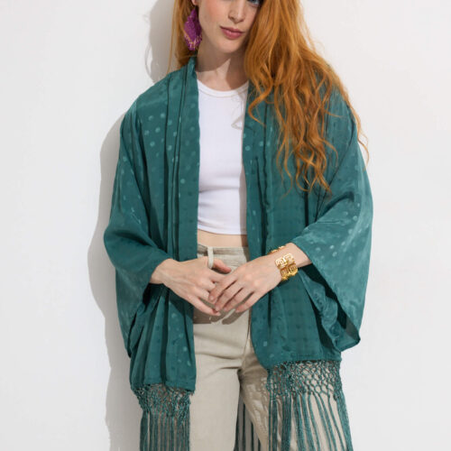 Kimono Liso Relieve Lunares con Flecos