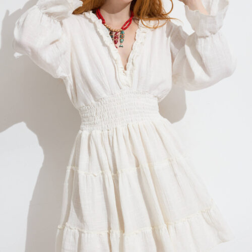 Vestido Corto Manga Larga Escote Pico Abertura Espalda