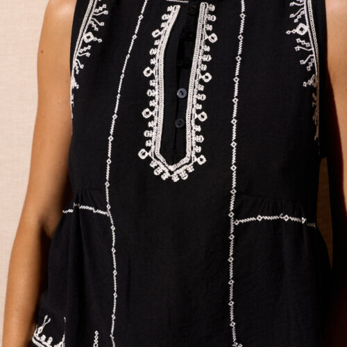 Blusa Negra Bordado Plateado Manga Sisa