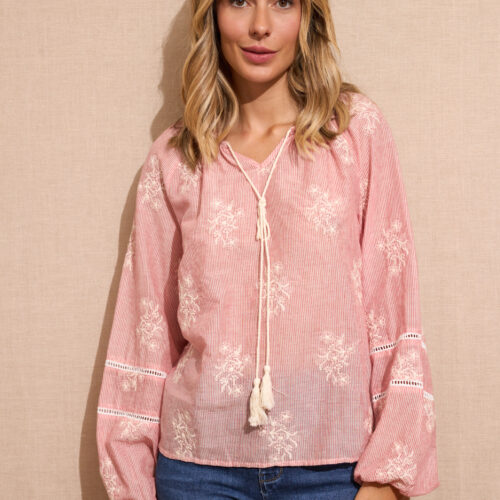 Blusa Roja Bordado Blanco