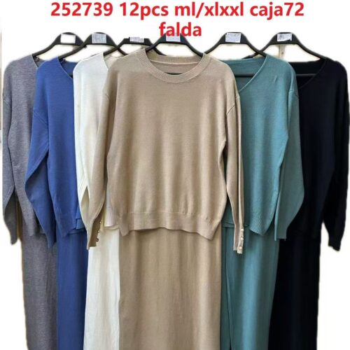 Conjunto  de Punto Jersey  Escote Redondo Botones  y Falda