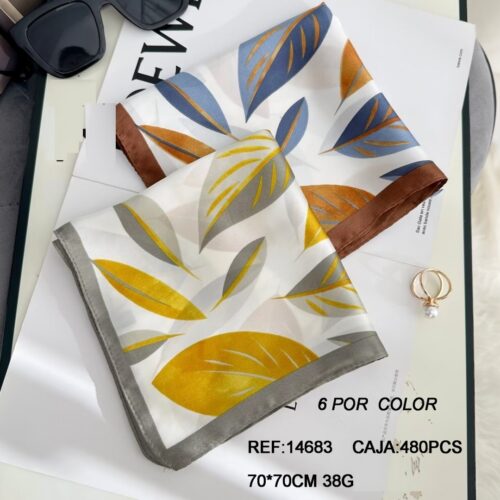 Fular Cuadrado Estampado 70x70cm