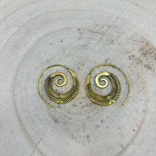Pendientes Étnicos Dorados