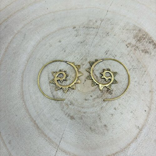 Pendientes Étnicos Dorados