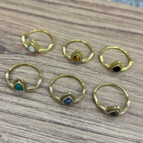 Anillo Dorado Piedra