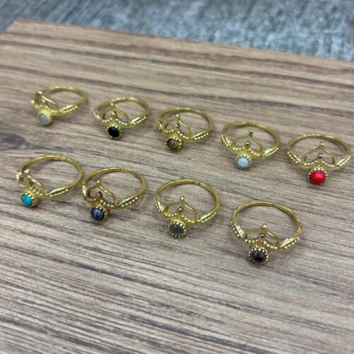 Anillo Dorado Piedra