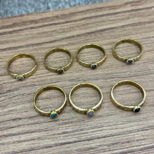 Anillo Dorado Piedra