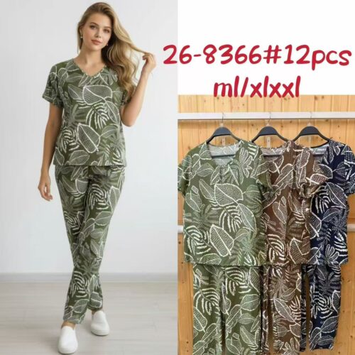 Conjunto Blusa y Pantalón  Estampado Hojas