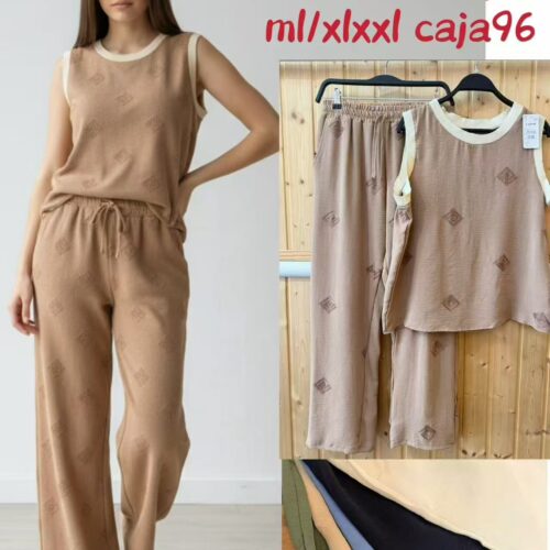 Conjunto Blusa Manga Sisa  y Pantalón  Estampado