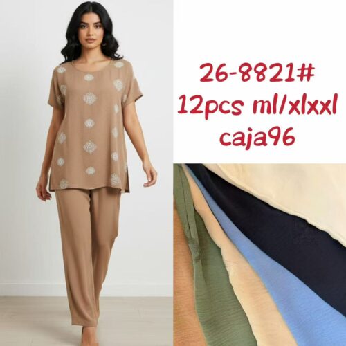 Conjunto Blusa Manga Corta  y Pantalón  Estampado