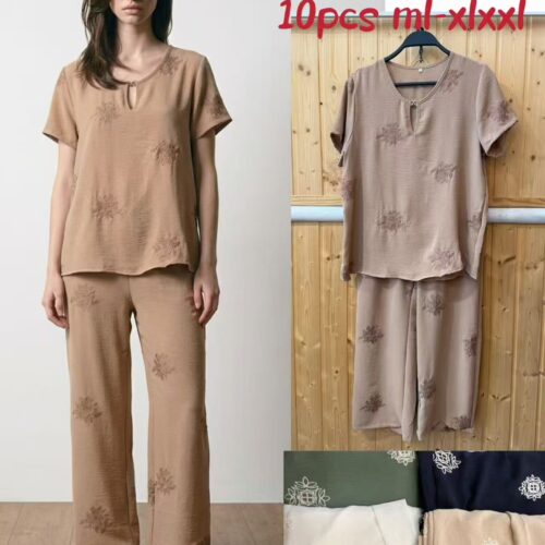 Conjunto Blusa Manga Corta  y Pantalón Largo Estampado