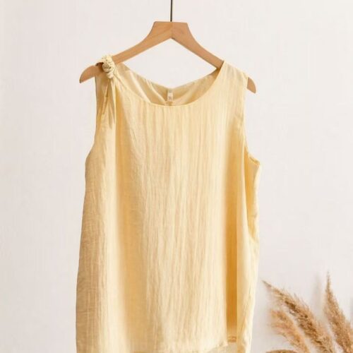 Top Amarillo Sin Mangas Detalle Nudo