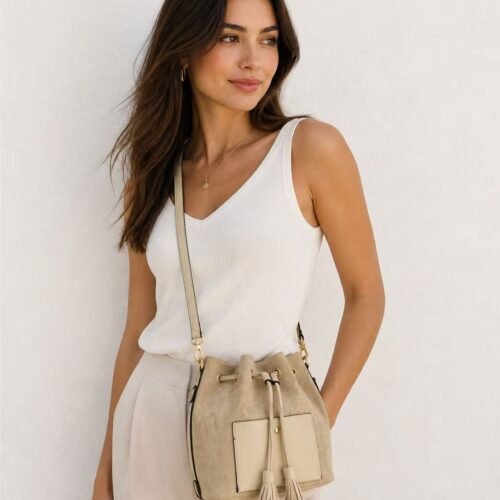 Bolso Bandolera  Estilo Saco con Borlas
