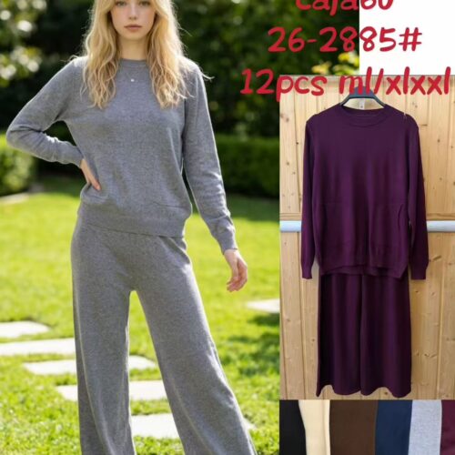 Conjunto de Punto Jersey  Escote Redondo  y Pantalón
