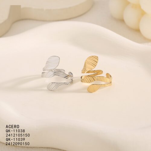Anillo Acero Diseño Irregular con Textura