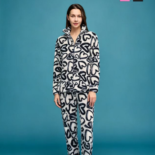 Pijama Felpado de Mujer con Estampado de corazón